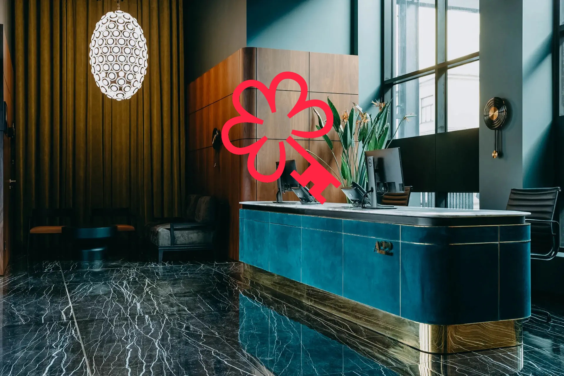 Fachada elegante do Hotel A22 em Riga, Letónia, perfeita para viajantes que buscam luxo e estilo.